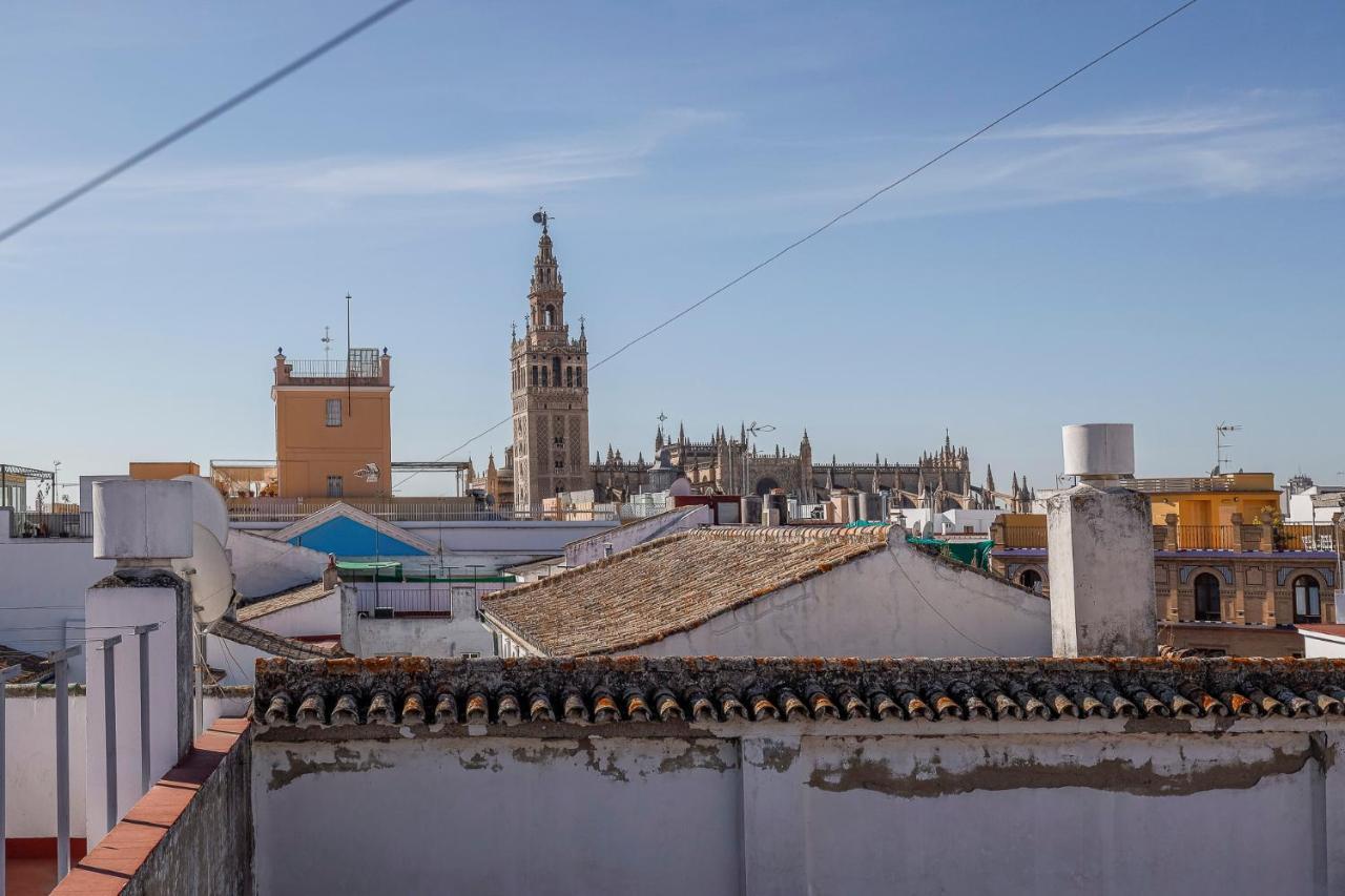 Apt. Casa Palacio Santa Cruz Cathedral Views - セビリア エクステリア 写真