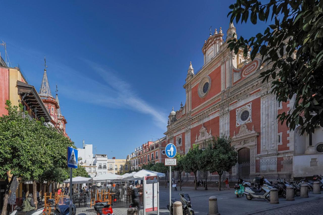 Apt. Casa Palacio Santa Cruz Cathedral Views - セビリア エクステリア 写真